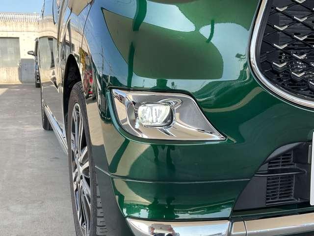 フォグランプ。