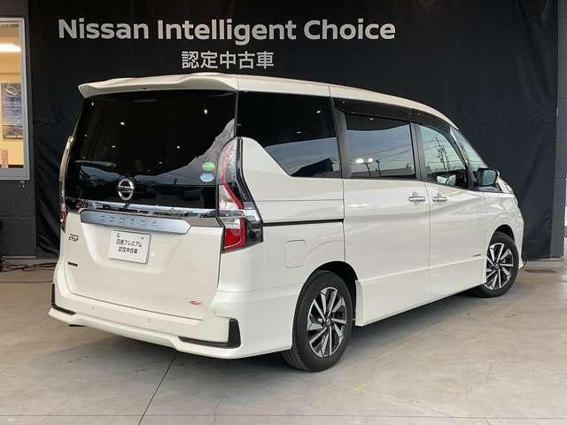 セレナ ２．０　ハイウェイスター　Ｖ　純正ナビ／オートデュアルエアコン／前方ドラ（2枚目）