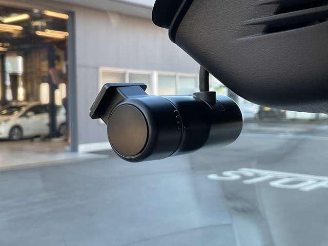 クリッパーリオ チェアキャブハイルーフ スロープタイプ 日産純正カーナビゲーション・ETC車載器2.0・オートエアコン・プッシュ式エンジンスターター・ナビ連動ドライブレコーダー(F&R)・14インチアルミホイール・LEDヘッドランプ・ハロゲンフォグランプ(12枚目)