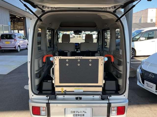 クリッパーリオ チェアキャブハイルーフ スロープタイプ 日産純正カーナビゲーション・ETC車載器2.0・オートエアコン・プッシュ式エンジンスターター・ナビ連動ドライブレコーダー(F&R)・14インチアルミホイール・LEDヘッドランプ・ハロゲンフォグランプ(17枚目)