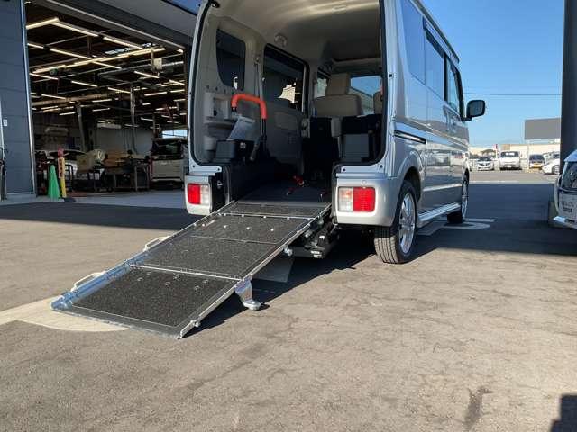 クリッパーリオ チェアキャブハイルーフ スロープタイプ 日産純正カーナビゲーション・ETC車載器2.0・オートエアコン・プッシュ式エンジンスターター・ナビ連動ドライブレコーダー(F&R)・14インチアルミホイール・LEDヘッドランプ・ハロゲンフォグランプ(18枚目)