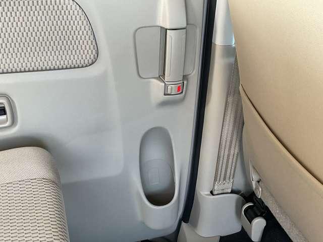 クリッパーリオ チェアキャブハイルーフ スロープタイプ 日産純正カーナビゲーション・ETC車載器2.0・オートエアコン・プッシュ式エンジンスターター・ナビ連動ドライブレコーダー(F&R)・14インチアルミホイール・LEDヘッドランプ・ハロゲンフォグランプ(41枚目)