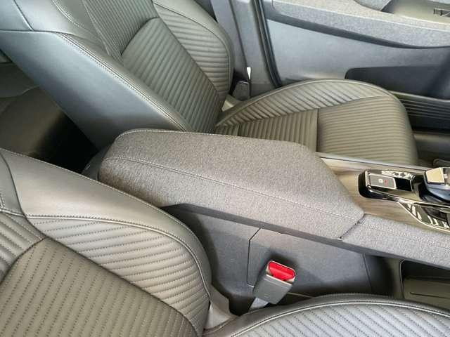 オーラ Ｇ　レザーエディション　ニッサンコネクトナビ・ＥＴＣ２．０・ＳＯＳコール・ワイヤレス充電器・ＢＯＳＥサウンドシステム・プロパイロット（ナビリンク）・アラウンドビューモニター・インテリジェントルームミラー・ＨＤＭＩコネクター（24枚目）