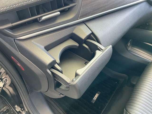 オーラ Ｇ　レザーエディション　ニッサンコネクトナビ・ＥＴＣ２．０・ＳＯＳコール・ワイヤレス充電器・ＢＯＳＥサウンドシステム・プロパイロット（ナビリンク）・アラウンドビューモニター・インテリジェントルームミラー・ＨＤＭＩコネクター（57枚目）