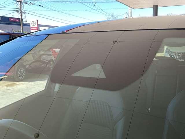 オーラ Ｇ　レザーエディション　ニッサンコネクトナビ・ＥＴＣ２．０・ＳＯＳコール・ワイヤレス充電器・ＢＯＳＥサウンドシステム・プロパイロット（ナビリンク）・アラウンドビューモニター・インテリジェントルームミラー・ＨＤＭＩコネクター（59枚目）