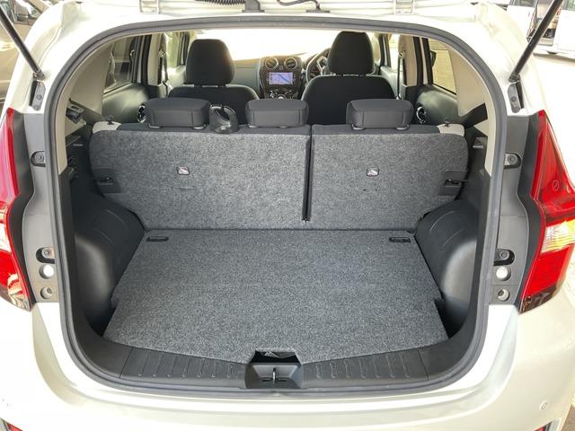 ノート X メモリーナビゲーション アラウンドビューモニター スマートルームミラー サイドカーテンエアバッグ インテリジェントキー アイドリングストップ プライバシーガラス ETC(11枚目)