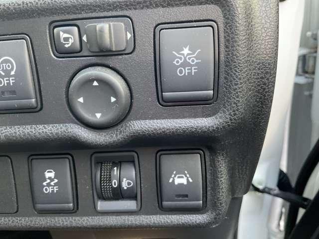 ノート X メモリーナビゲーション アラウンドビューモニター スマートルームミラー サイドカーテンエアバッグ インテリジェントキー アイドリングストップ プライバシーガラス ETC(24枚目)