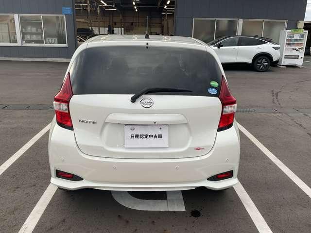 ノート X メモリーナビゲーション アラウンドビューモニター スマートルームミラー サイドカーテンエアバッグ インテリジェントキー アイドリングストップ プライバシーガラス ETC(47枚目)