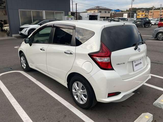 ノート X メモリーナビゲーション アラウンドビューモニター スマートルームミラー サイドカーテンエアバッグ インテリジェントキー アイドリングストップ プライバシーガラス ETC(48枚目)