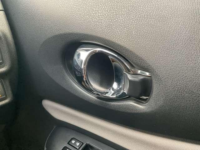 ノート X メモリーナビゲーション アラウンドビューモニター スマートルームミラー サイドカーテンエアバッグ インテリジェントキー アイドリングストップ プライバシーガラス ETC(52枚目)