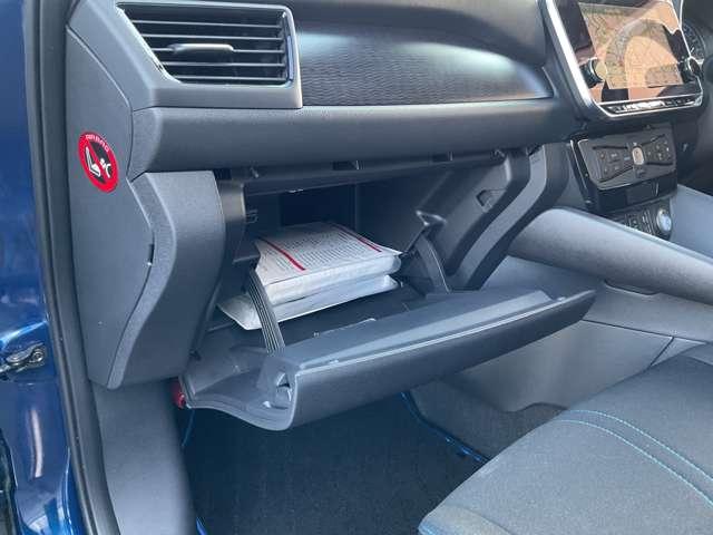 リーフ Ｘ　メーカーオプションナビ・１６インチアルミ・アラウンドビューモニター・前席シートヒーター・オートスピードコントロール・ＥＴＣ・社外製ドラレコ（Ｆ＆Ｒ）・セキュリティ＆セーフティーパックスタンダード（54枚目）