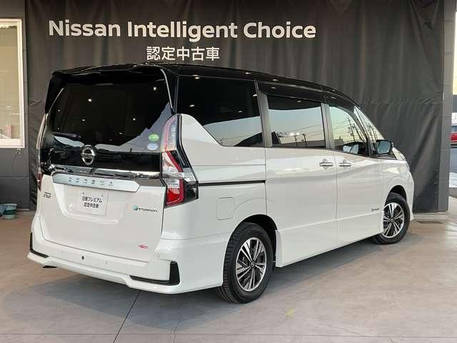 セレナ 1.2 e-POWER ハイウェイスター V 純正9インチナビ/前後ドラレコ/後席モニタ(2枚目)