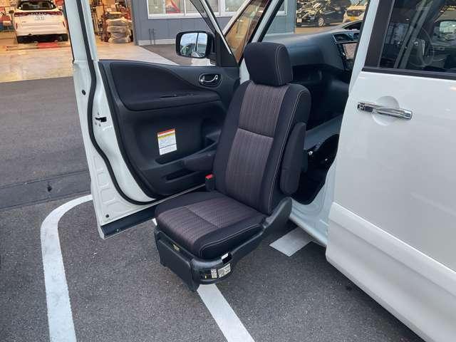 セレナ 2.0 助手席スライドアップシート HSVセレII 純正ナビ/クルーズコントロール/ETC/両側電(12枚目)