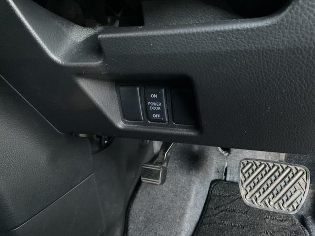 セレナ 2.0 助手席スライドアップシート HSVセレII 純正ナビ/クルーズコントロール/ETC/両側電(34枚目)