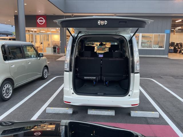 セレナ 2.0 助手席スライドアップシート HSVセレII 純正ナビ/クルーズコントロール/ETC/両側電(52枚目)