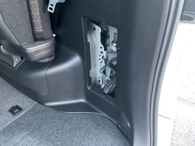 セレナ 2.0 助手席スライドアップシート HSVセレII 純正ナビ/クルーズコントロール/ETC/両側電(54枚目)