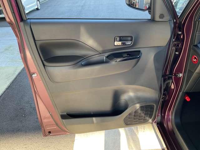 ルークス ハイウェイスターGタボアバンクロムプロパイロットED オーディオレス仕様・インテリジェントルームミラー・アラウンドビューモニター・SOSコール・タッチパネル式オートエアコン・プッシュ式エンジスターター・プロパイロット・電動パーキングブレーキ・オートライト(52枚目)