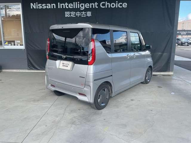 ルークス ６６０　Ｘ　自社社用車／純正９インチナビ／ＬＥＤヘッドライ（68枚目）