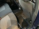 後席も充分なスペースを確保しています。足元空間も広くリラックスしてドライブが楽しめます。