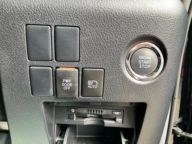 ヴェルファイア ２．５Ｚ　Ａエディション　両側電動スライドドア　７人乗り　純正９インチナビ　フルセグＴＶ　ＣＤＤＶＤ　Ｂｌｕｅｔｏｏｔｈ　バックカメラ　Ｔｏｙｏｔａ　Ｓａｆｅｔｙ　Ｓｅｎｓｅ　Ｐ　バックドアイージークローザー　後期モデル（17枚目）