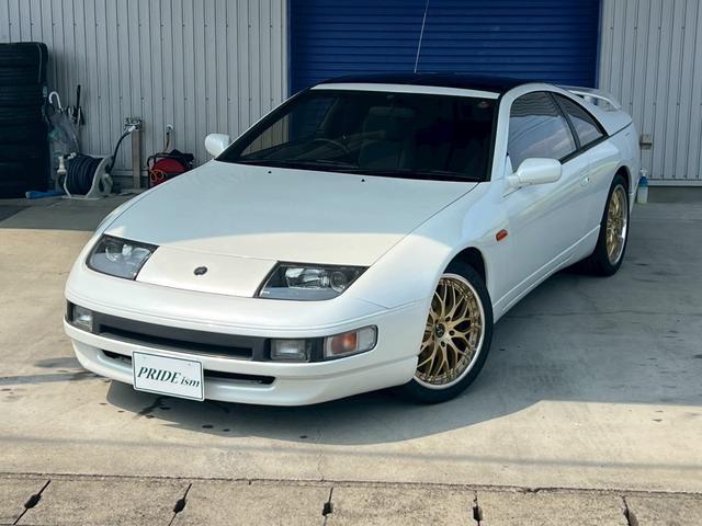 フェアレディＺ ３００ＺＸ　２ｂｙ２　Ｔバールーフ　ディーバールーフボード　４人乗り　ＲＡＹＳ１８インチアルミ　タイヤ４本新品　キーレス　オリジナルキー　トランクスポイラー　パワーシート　オートエアコン（2枚目）