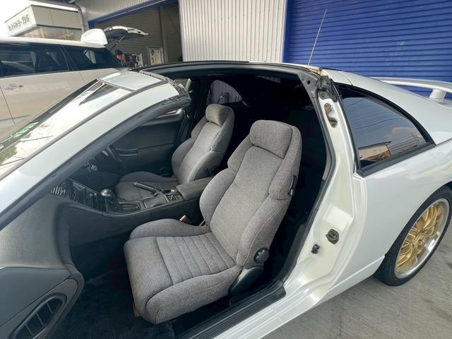 フェアレディＺ ３００ＺＸ　２ｂｙ２　Ｔバールーフ　ディーバールーフボード　４人乗り　ＲＡＹＳ１８インチアルミ　タイヤ４本新品　キーレス　オリジナルキー　トランクスポイラー　パワーシート　オートエアコン（42枚目）