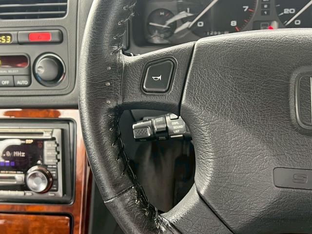 レジェンドクーペ β　フルノーマル車　パワーシート　オートエアコン　電動サンルーフ　チルド機能付き　メモリーシート　キーレス　ＳＯＮＹコンポ　後期モデル　ＥＴＣ　トランクスポイラー　オートアンテナ　イージークローザードア（27枚目）
