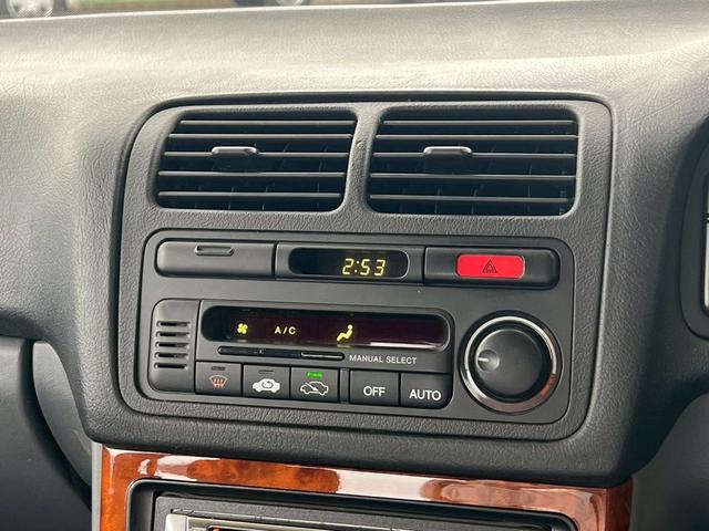 レジェンドクーペ β　フルノーマル車　パワーシート　オートエアコン　電動サンルーフ　チルド機能付き　メモリーシート　キーレス　ＳＯＮＹコンポ　後期モデル　ＥＴＣ　トランクスポイラー　オートアンテナ　イージークローザードア（33枚目）