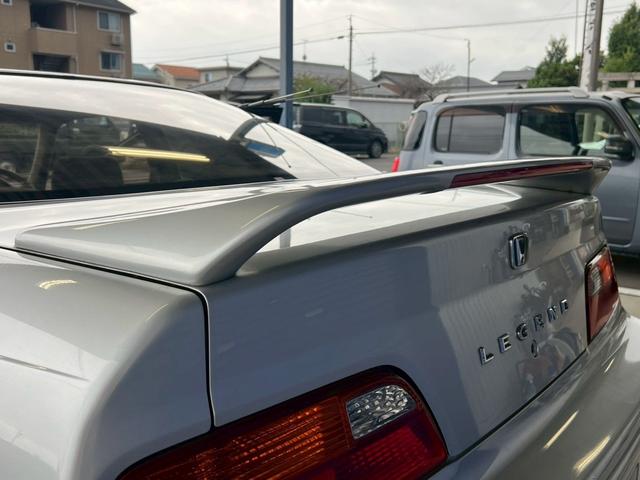 レジェンドクーペ β　フルノーマル車　パワーシート　オートエアコン　電動サンルーフ　チルド機能付き　メモリーシート　キーレス　ＳＯＮＹコンポ　後期モデル　ＥＴＣ　トランクスポイラー　オートアンテナ　イージークローザードア（58枚目）