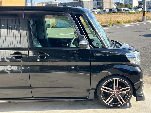 タント カスタムＲＳ　トップエディションＳＡＩＩ　イクリプスナビ　フルセグＴＶ　Ｂｌｕｅｔｏｏｔｈ　ＣＤ　ＤＶＤ　純正フリップダウンモニター　ローダウン　ＳＨＡＬＬＥＮ１７インチアルミ　ＬＥＤヘッド＆フォグ　バックカメラ　オーバーヘッドコンソール（8枚目）