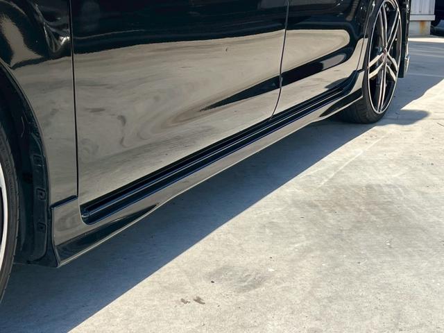 タント カスタムＲＳ　トップエディションＳＡＩＩ　イクリプスナビ　フルセグＴＶ　Ｂｌｕｅｔｏｏｔｈ　ＣＤ　ＤＶＤ　純正フリップダウンモニター　ローダウン　ＳＨＡＬＬＥＮ１７インチアルミ　ＬＥＤヘッド＆フォグ　バックカメラ　オーバーヘッドコンソール（23枚目）