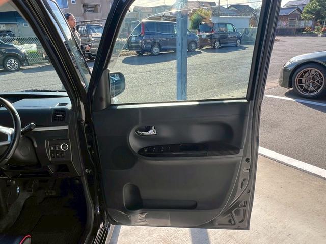 タント カスタムＲＳ　トップエディションＳＡＩＩ　イクリプスナビ　フルセグＴＶ　Ｂｌｕｅｔｏｏｔｈ　ＣＤ　ＤＶＤ　純正フリップダウンモニター　ローダウン　ＳＨＡＬＬＥＮ１７インチアルミ　ＬＥＤヘッド＆フォグ　バックカメラ　オーバーヘッドコンソール（25枚目）