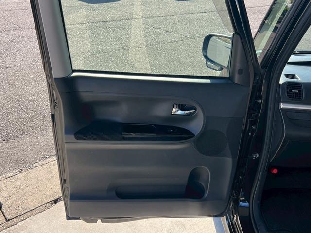 タント カスタムＲＳ　トップエディションＳＡＩＩ　イクリプスナビ　フルセグＴＶ　Ｂｌｕｅｔｏｏｔｈ　ＣＤ　ＤＶＤ　純正フリップダウンモニター　ローダウン　ＳＨＡＬＬＥＮ１７インチアルミ　ＬＥＤヘッド＆フォグ　バックカメラ　オーバーヘッドコンソール（46枚目）