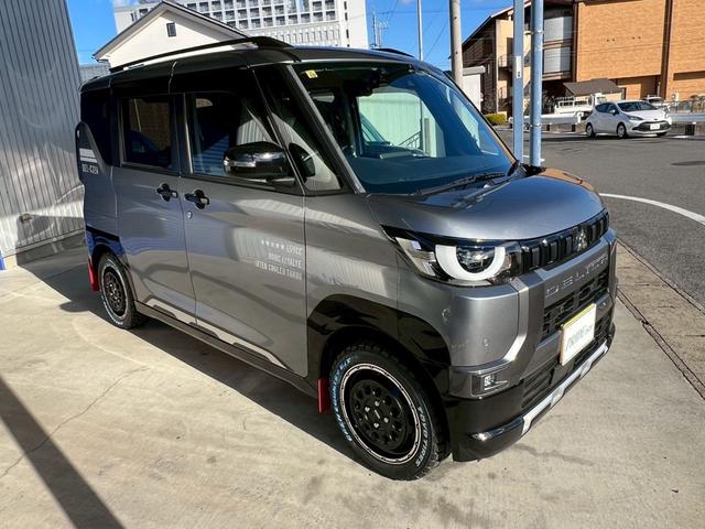 デリカミニ T 新品リフトアップサス(車検対応) 社外マッドブラック15インチアルミ オープンカントリー ホワイトレター グレーツートン クラリオンナビ Bluetooth フルセグTV バックモニター スマートキー(4枚目)
