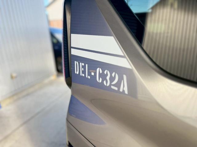 デリカミニ T 新品リフトアップサス(車検対応) 社外マッドブラック15インチアルミ オープンカントリー ホワイトレター グレーツートン クラリオンナビ Bluetooth フルセグTV バックモニター スマートキー(18枚目)