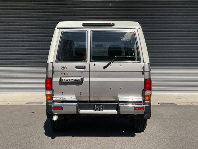 TOYOTA LAND CRUISER 70 ZX | 2004 | GRAY | 79600 km | details.- Japanese used cars.Goo-net Exchange TOYOTA LAND CRUISER 70 ZX | 2004 | GRAY | 79600 km | details.- Japanese used cars.Goo-net Exchange