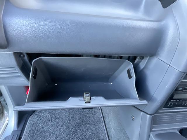 グローブボックス！