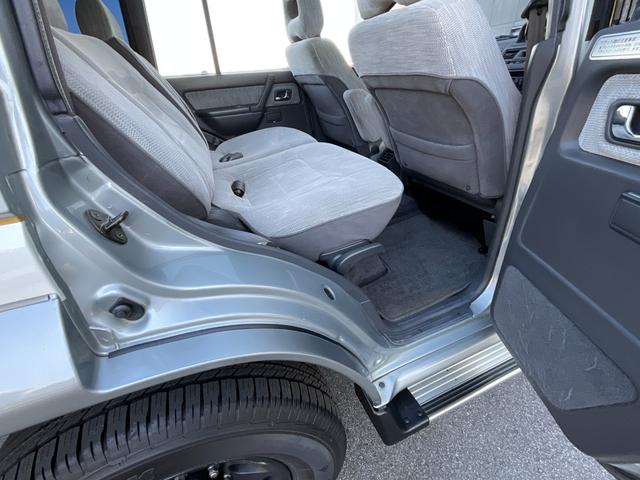 右後部座席ステップ！