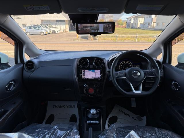 ノート e-パワー メダリスト 被害軽減ブレーキ 純正LEDヘッド アラウンドビューモニター TVナビ デジタルインナーミラー ETC2.0 ドラレコ 禁煙(17枚目)