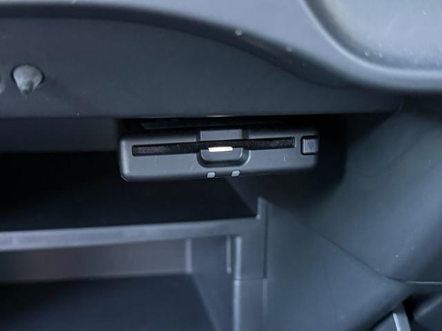 ノート e-パワー メダリスト 被害軽減ブレーキ 純正LEDヘッド アラウンドビューモニター TVナビ デジタルインナーミラー ETC2.0 ドラレコ 禁煙(19枚目)