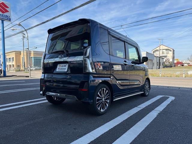 シフォン カスタムＲＳ　スマートアシスト　両側パワスラ　ＬＥＤヘッド　パノラマモニター付き９インチナビＴＶ　Ｂｌｕｅｔｏｏｔｈ　シートヒーター　ハーフレザーシート　ＥＴＣ　　前後ドラレコ　禁煙（4枚目）