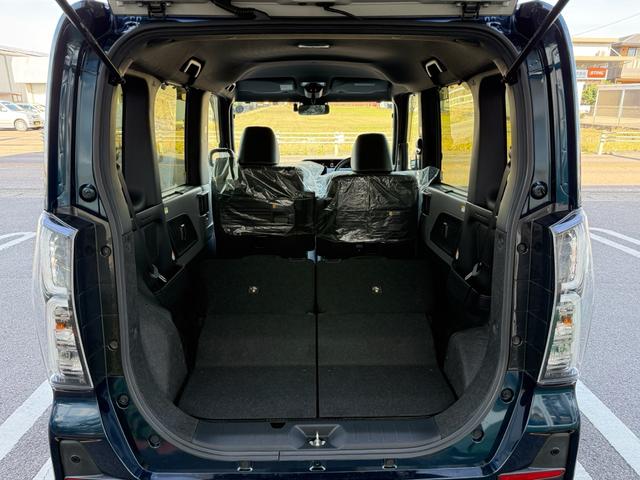 シフォン カスタムＲＳ　スマートアシスト　両側パワスラ　ＬＥＤヘッド　パノラマモニター付き９インチナビＴＶ　Ｂｌｕｅｔｏｏｔｈ　シートヒーター　ハーフレザーシート　ＥＴＣ　　前後ドラレコ　禁煙（13枚目）