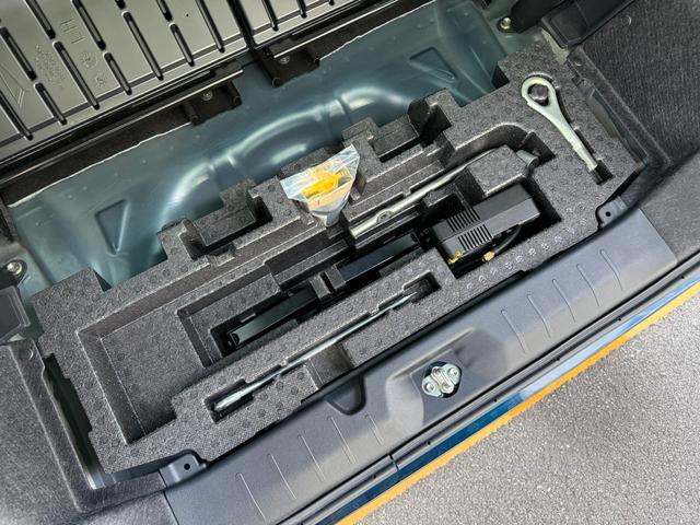 シフォン カスタムＲＳ　スマートアシスト　両側パワスラ　ＬＥＤヘッド　パノラマモニター付き９インチナビＴＶ　Ｂｌｕｅｔｏｏｔｈ　シートヒーター　ハーフレザーシート　ＥＴＣ　　前後ドラレコ　禁煙（14枚目）