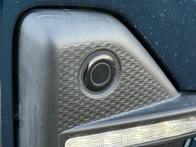 シフォン カスタムＲＳ　スマートアシスト　両側パワスラ　ＬＥＤヘッド　パノラマモニター付き９インチナビＴＶ　Ｂｌｕｅｔｏｏｔｈ　シートヒーター　ハーフレザーシート　ＥＴＣ　　前後ドラレコ　禁煙（41枚目）