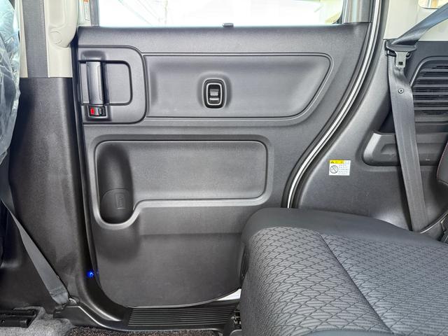 スペーシアカスタム ハイブリッドＸＳターボ　デュアルカメラブレーキサポート　両側パワスラ　　純正ＬＥＤヘッド　　純正８インチナビＴＶ　Ｂｌｕｅｔｏｏｔｈ　Ｂカメラ　前後ドラレコ　シートヒーター　ＥＴＣ　禁煙（10枚目）