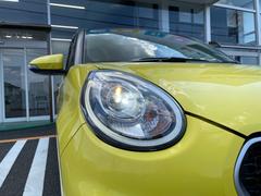 純正ＬＥＤライトを装備していますので、視認性バッチリ！夜間の運転も安全です。 5