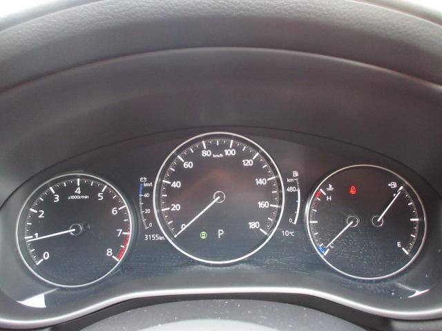 ＭＡＺＤＡ３ファストバック ２０Ｓ　レトロスポーツエディション　衝突被害軽減システム　アダプティブクルーズコントロール　全周囲カメラ　オートマチックハイビーム　電動シート　シートヒーター　オートライト　ＬＥＤヘッドランプ　Ｂｌｕｅｔｏｏｔｈ（5枚目）