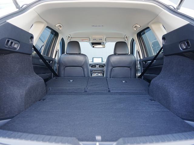 ＣＸ－５ ＸＤ　Ｌパッケージ　衝突被害軽減システム　アダプティブクルーズコントロール　全周囲カメラ　オートマチックハイビーム　４ＷＤ　革シート　電動シート　シートヒーター　バックカメラ　オートライト　ＬＥＤヘッドランプ　ＥＴＣ（17枚目）