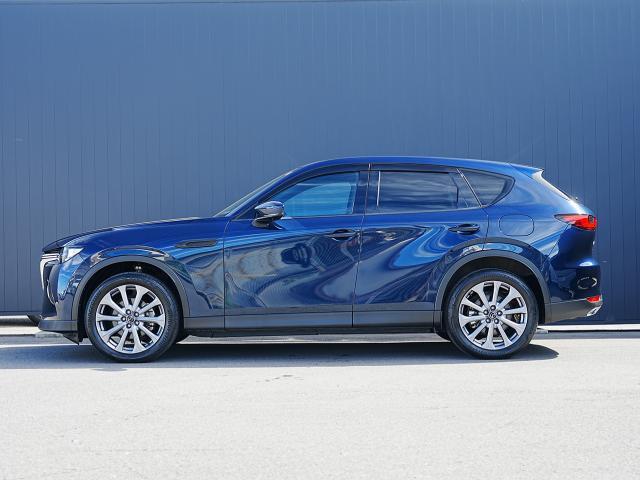 CX-60 XD エクスクルーシブモード 衝突被害軽減システム アダプティブクルーズコントロール 全周囲カメラ オートマチックハイビーム サンルーフ 革シート 電動シート シートヒーター バックカメラ オートライト LEDヘッドランプ ETC(3枚目)