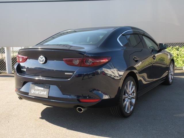 MAZDA3セダン 15S ツーリング 衝突被害軽減システム 全周囲カメラ オートマチックハイビーム バックカメラ オートクルーズコントロール オートライト LEDヘッドランプ Bluetooth ワンオーナー(2枚目)